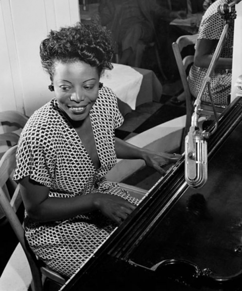 Mary Lou Williams pianiste, compositrice de jazz (chronique Annick Ollivrin) 